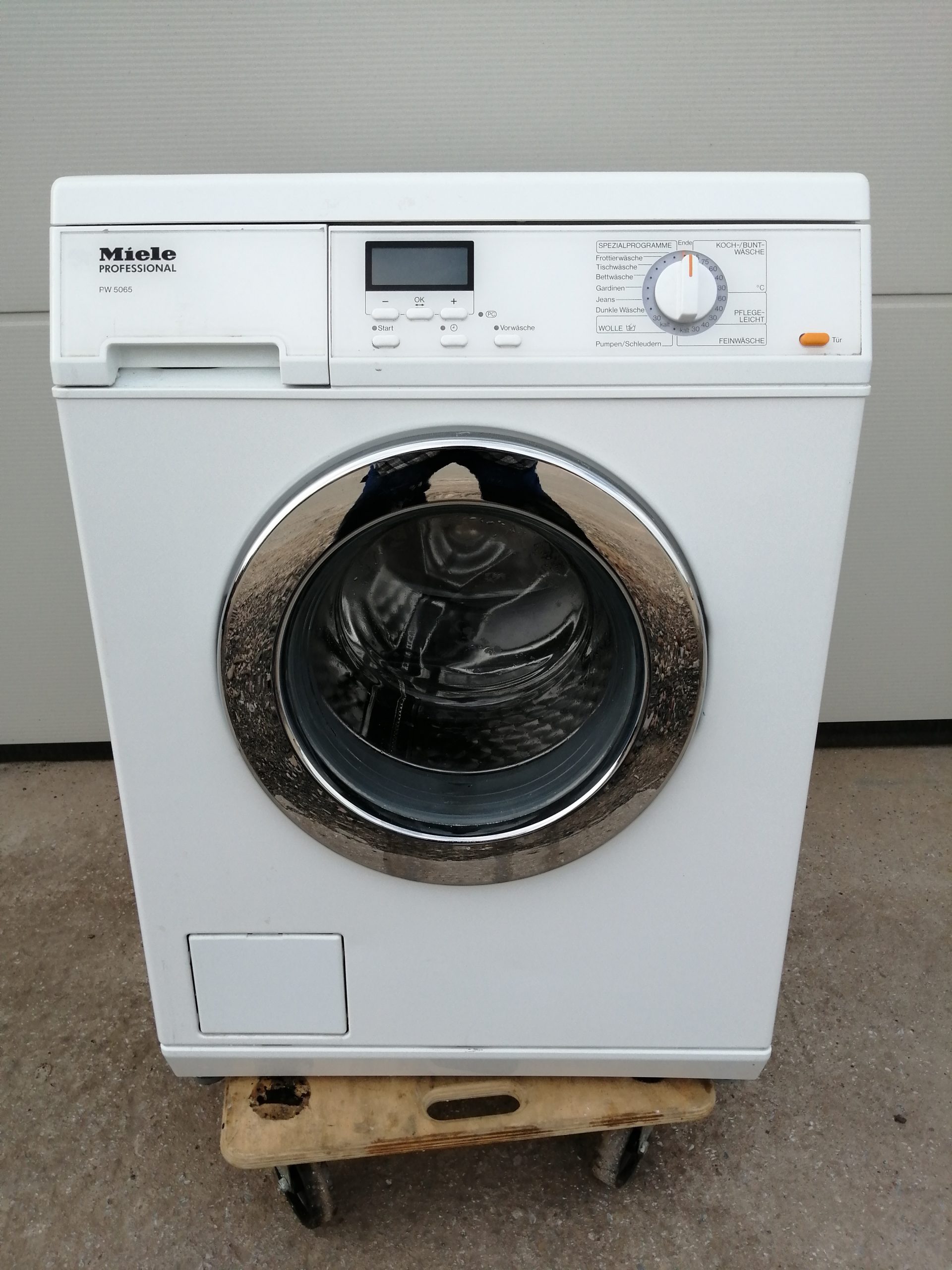 Miele Professional Waschmaschine PW 5065 LG